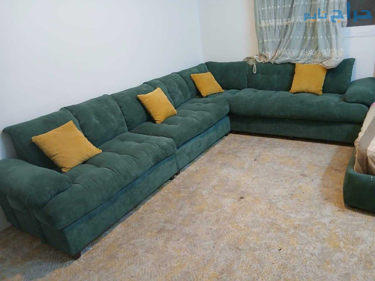 التخلص من الاثاث طش عفش تالف بالرياض 0557764683