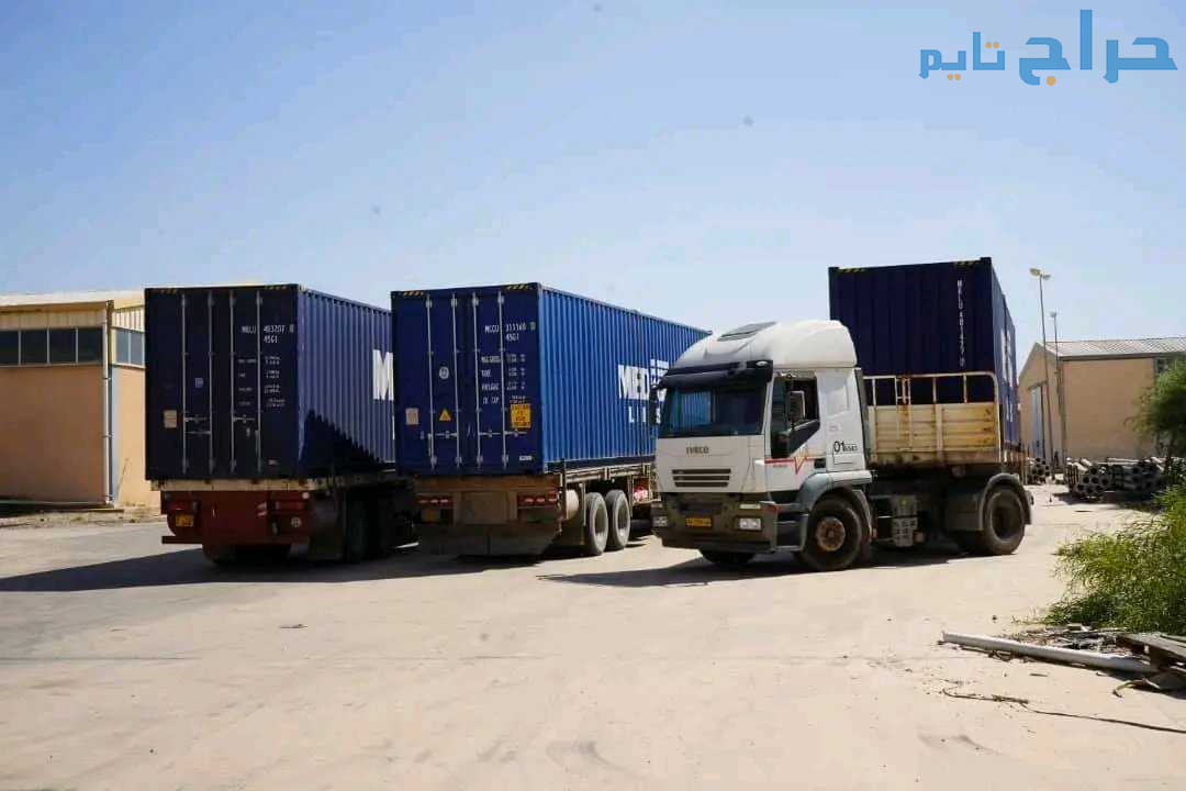 ارقام تريلات نقل عفش بالرياض0574608651 تريلا توصيل...