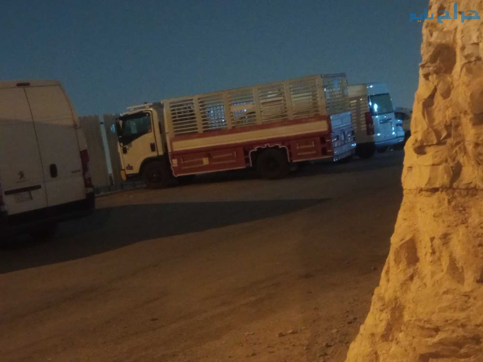 التخلص من  اثاث قديم شمال الرياض 0534375367