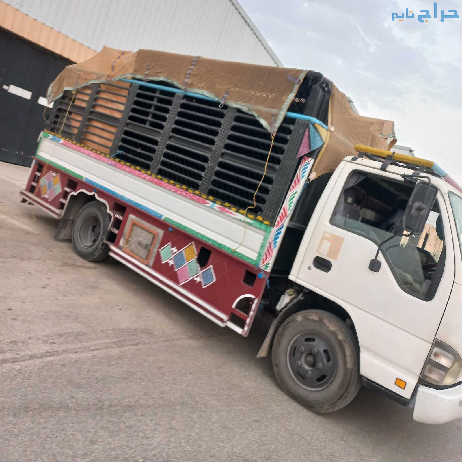دينا تريلا لوري نقل عفش بالرياض و خارج الرياض