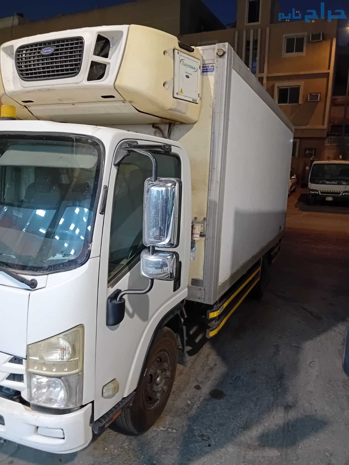 تريلا نقل عفش داخل وخارج الرياض 0550594502