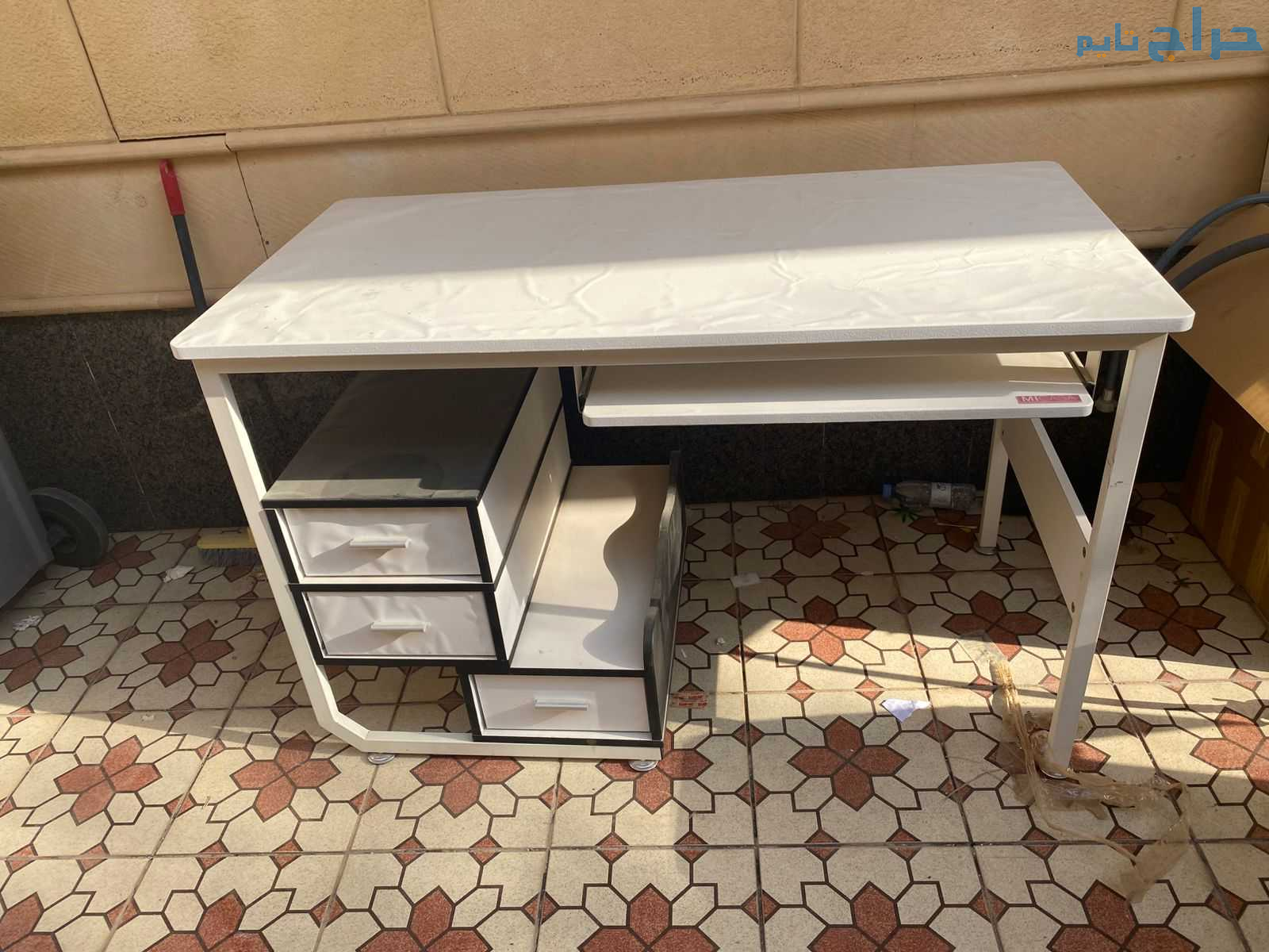 التخلص من الاثاث القديم بالرياض طش رمي 0542284584