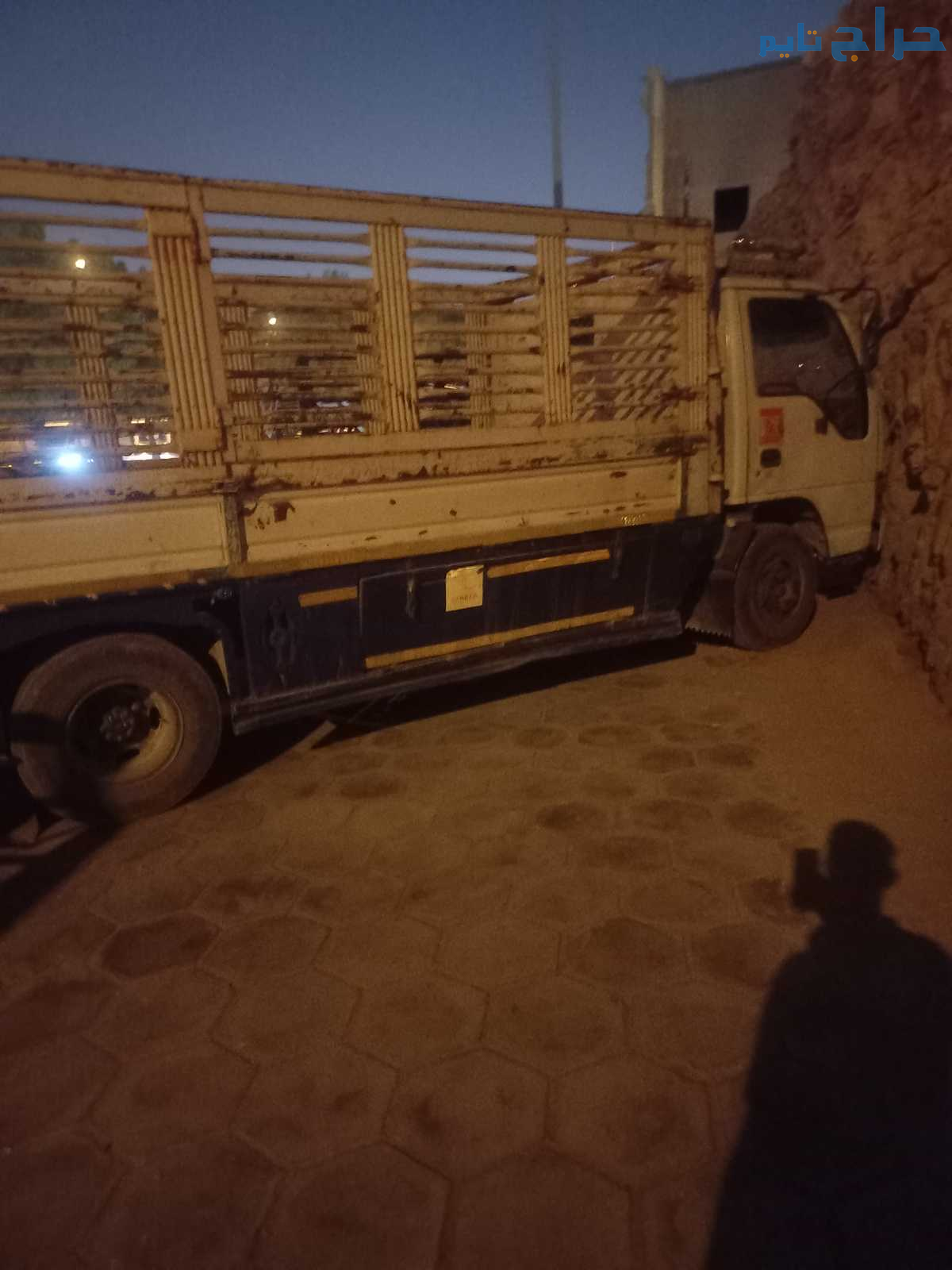 نقل عفش داخل و خارج الرياض شراء اثاث مستعمل بالريا...