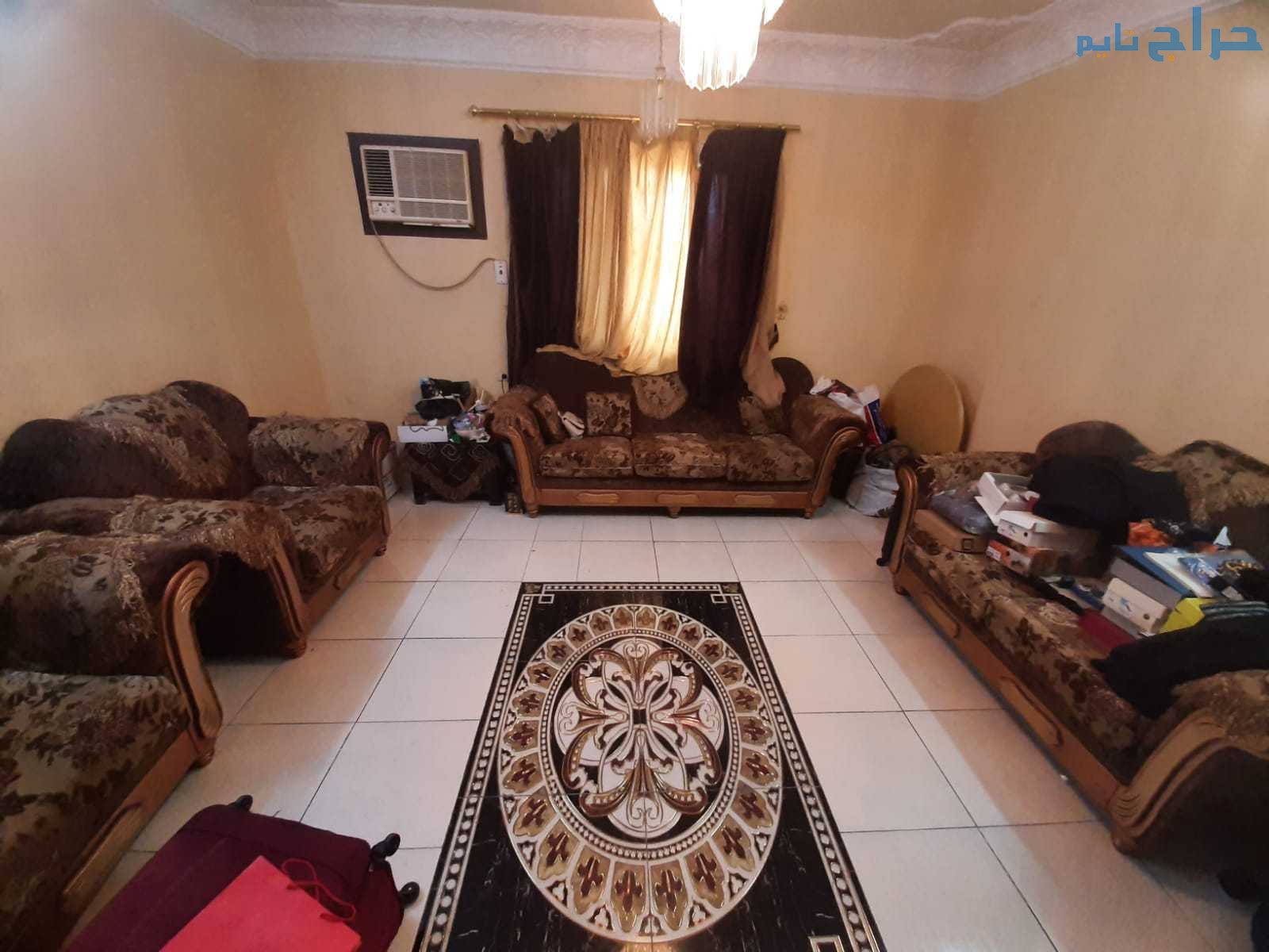 يشيلون اثاث لي جمعية خيرية بالرياض تاخذ الاثاث الم...